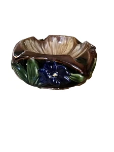 Cenicero St Peter Graz Mayólica Cerámica Marrón Flores Blanco y Púrpura HQ - Imagen 1 de 5