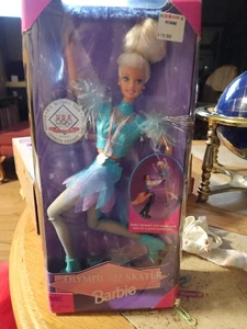 1997 USA Olympic Wind up and Spin Skater Barbie doll NRFB  - Picture 1 of 4