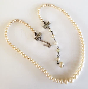 Vintage Faux Pearl Graduated Choker Necklace 15" Silver Tone Clear RS Adjustable - Picture 1 of 7