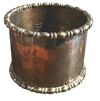 Anillo Servilletero Vintage Wallace Bros Níquel Plata Banda 235 Borde Cuentas Adornado Foto 1 de 4