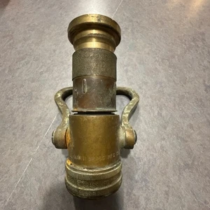 Vintage 2" Elkhart latón Mfg. Co. boquilla de manguera contra incendios de latón macizo. #L200 SOS - Imagen 1 de 5
