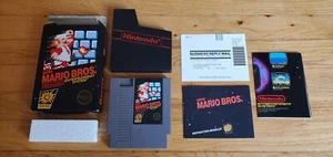 Super Mario Bros. 1 Nintendo NES Hang Tab BLACK BOX 5 Screw Complete No Rev-A !! - Picture 1 of 24