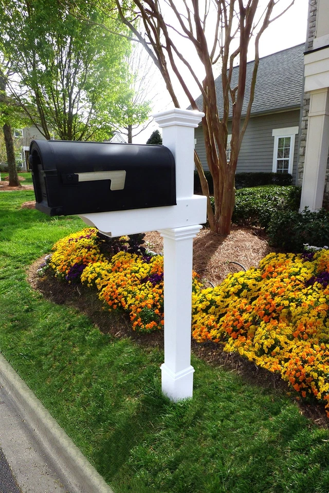 Zippity Outdoor Products ZP19013 Classica Mailbox Post White
