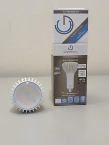 GEHÄUSE MIT 6 GRÜNEN CREATIVE PL EDGE TITAN LED SERIE 3500K #:PL-V-17W-3500K-DIR - Bild 1 von 10