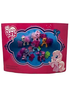 2009 My Little Pony McDonalds Happy Meal Display Rare HTF complete - Picture 1 of 5