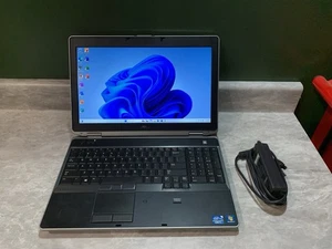Dell Latitude E6530 NVIDIA GPU Intel i7-3540M 3 GHz 8 GB RAM 256 GB SSD Windows 11 - Imagen 1 de 9