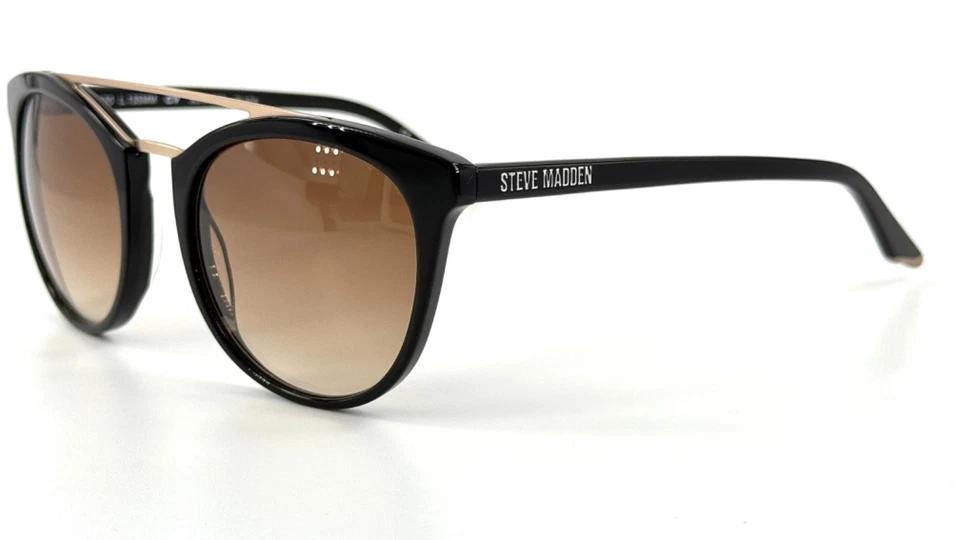 Óculos de sol Steve Madden Sunnset feminino plástico preto 52-20 redondo aviador - Imagem 1 de 4