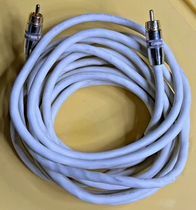 Monster Cable Subwoofer Directional Interlink THX Certified RCA cable 12 ft - Picture 1 of 3