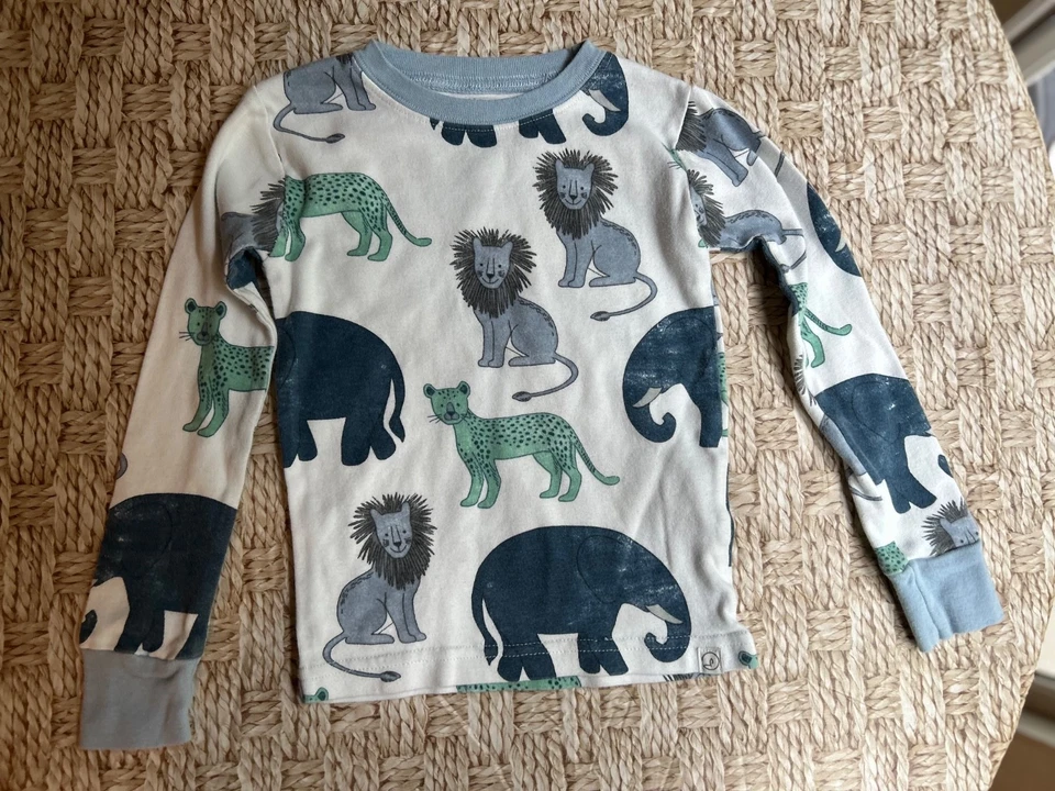Carter's Little Planet Organic 4T Pijama Set Elefantes Leones Selva Foto 1 de 4