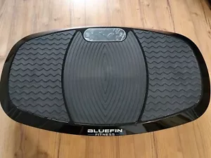 Bluefin Fitness Piastra Vibrante Usata Ottime Condizioni Nera Incluso Cavo Alimentazione - Foto 1 di 1