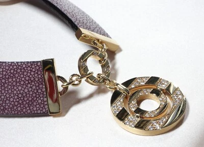 Auth. Bvlgari Astrale 18ct Yellow Gold Diamond Set Ostrich Leather Necklace  Foto 1 de 4