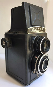 Vintage Soviet LOMO Lubitel 2 TLR Film Camera