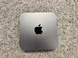 Apple 2018 Mac Mini A1993 (i7, 16GB RAM, 512GB SSD, 10 Gb Ethernet) -Dark Grey - Afbeelding 1 van 3