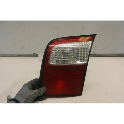 PILOTO TRASERO DERECHO INTERIOR PARA SUBARU FORESTER (00-02) RESTYLING 2.0 16V 4x4 SW 2000 Foto 1 de 4