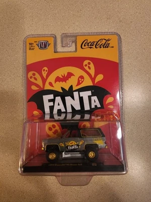 Chevrolet K5 Blazer 2025 M2 Machines Coke Fanta 1974 4x4 *RAW CHASE* Halloween Foto 1 de 4