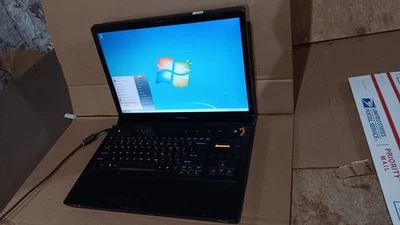 Lenovo Idealpad Y710 Laptop Intel C2D @ 2.10 GHz 128 GB SSD 17 LCD Windows 7 pro - Image 1 of 4