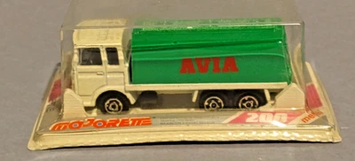 MAJORETTE 245 Saviem citerne AVIA Rare color combination !!!! - Immagine 1 di 4