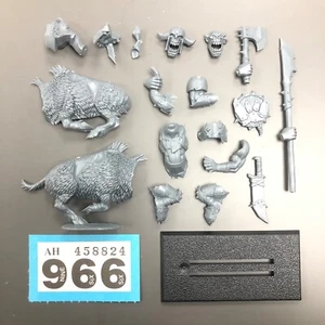 ORC BOAR BOYS BOSS MUSICIAN ORCS & GOBLINS WARHAMMER OLD WORLD - Picture 1 of 1