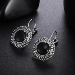 Damen Tibetisch Versilbert Schwarz Stein Böhmisch Geschnitzt Vintage Haken Ohrringe - Bild 1 von 5