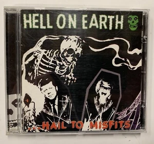 Hell On Earth - …Hail To Misfits Compilation CD 1996 Tribute Records Release - Foto 1 di 22