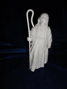 Avon Nativity Collectibles Shepherd Figurine - No Orig Box - Picture 1 of 5