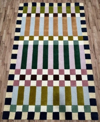 Modern Rug Hand Tufted Carpet 100% New Zealand wool,Bedroom, Living,Room - Image 1 of 4