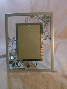 Glass Picture Frame Table Top Mirrored 8" x 10" with Flowers - Picture 1 of 5
