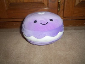 NEW, CUTE & CUDDLY - Foodie Plush - MACARON - Super Soft Plushie Figure - Picture 1 of 3
