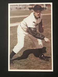 BOB FELLER, ACE FOR THE CLEVELAND INDIANS, ONE OF THE FASTEST PITCHERS THEN 1982 - Picture 1 of 2