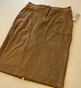 Liz Claiborne Buttery Soft Faux Suede Skirt Sz 12 NWT Fully Lined Pockets - Picture 1 of 13