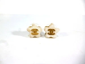 CHANEL CHANEL Star Star Coco Mark Coral Earrings - Picture 1 of 8