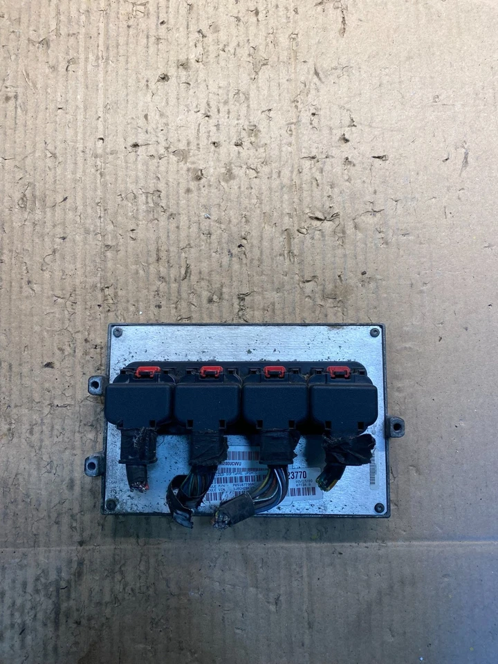 2008-12 Jeep Liberty Nitro 3.7L Engine Control Module ECM P05187798AC V2420 Foto 1 de 4