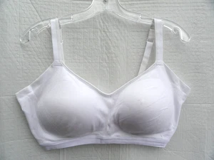 Warners Soft White Easy Does It Wire Free Bra RM3911A T-Shirt Bra - Size 2XL - Picture 1 of 10