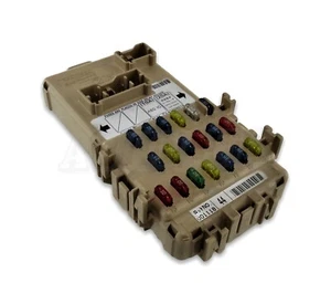 Subaru Impreza GD GG (00-08) Relay Holder and Fuse Box (Junction Box) LB100601B - Bild 1 von 8