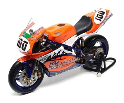 Minichamps 1/12 Scale 122 021200 - Ducati 998 F01 2002 SIGNED Hodgson - Image 1 of 4
