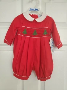 Vintage Rosey Kids Boys Red One-Piece Jumper Smocked Christmas Trees Size 3 Mos. - Foto 1 di 4