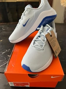 Bella 7 Nike Shoe For Women Size 9 - Picture 1 of 4
