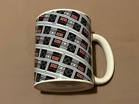 Nintendo NES Controller Mug by Paladone 2017 Fully Licenced Gamer Gaming
