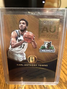 Karl Anthony Towns 2016-17 Panini Gold Standard AU 79 Gold Autograph Auto /79!!!