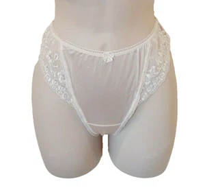 Pack de 3 Tangas Mujer Beige Mujer Pequeña Ribete de Encaje Satinado Bragas Talla 12 Nuevas - Imagen 1 de 11