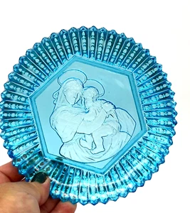 Vintage Madonna And Christ Child Blue Diamond Cut Glass Small Display Plate 6 In - Picture 1 of 10