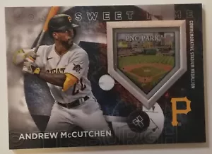 Andrew McCutchen 2024 Topps Home Sweet Home Stadium Medallion 152/299 - Bild 1 von 2