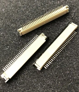 MOLEX 52271-3080 FPC ZIF SMT ST 30-Pin Connector New Lot Quantity-3 - Picture 1 of 1