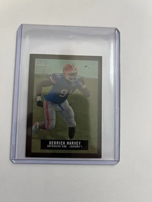 2009 Topps Magic Black Border Mini Derrick Harvey - Image 1 of 2