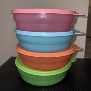 MIKROWELLENGEEIGNETE TUPPERWARE 4 MÜSLISCHÜSSELN #2415A-2 & PASSENDE DECKEL unbenutzt - Bild 1 von 7
