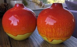 Pair of Crate & Barrel Ceramic Drip Glaze “Roy” Vase Vibrant Colors 5-1/4" Tall - Picture 1 of 11