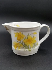 Fine English Bone China Creamer, Small Pitcher, Daffodils & Butterfly, England - Picture 1 of 12