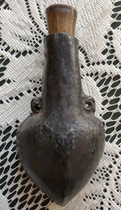 PRIMITIVER BEHÄLTER MIT KAPPE ODER INDIANISCHES ARTEFAKT UNBEKANNTES MYSTERIÖSES OBJEKT RELIKT 4,5" - Bild 1 von 6