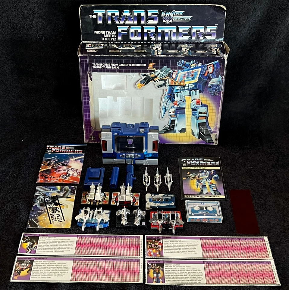 G1 1984 PRE RUB SOUNDWAVE VINTAGE BOXED • COMPLETE • 6 CASSETTES • TRANSFORMERS - Image 1 of 4
