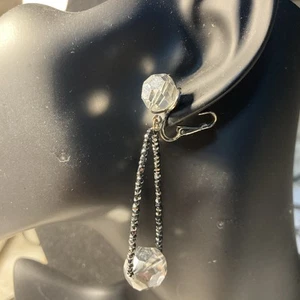 Signed VOGUE JLRY RARE Runway Lg AB Beaded Dangle Silver Tone Clip On Earrings - Picture 1 of 13